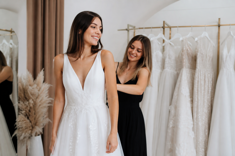Wohlfühlen bei der Hochzeitsvorbereitung: So findest du ein Outfit, das zu dir passt